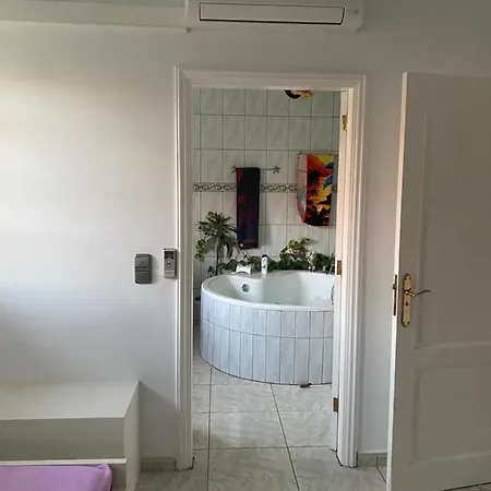 Appartement Kary *